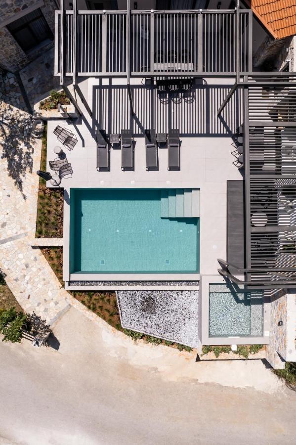 Eumelia Iconic Villa, With Heated Pool & Whirlpool, By Thinkvilla Asi Gonia Luaran gambar